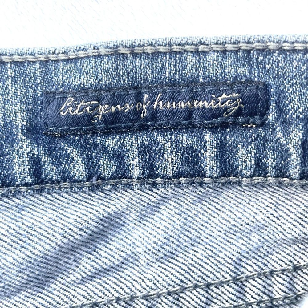 Citizens of Humanity Distressed Cutoff Jean Shorts - Picture 7 of 10
